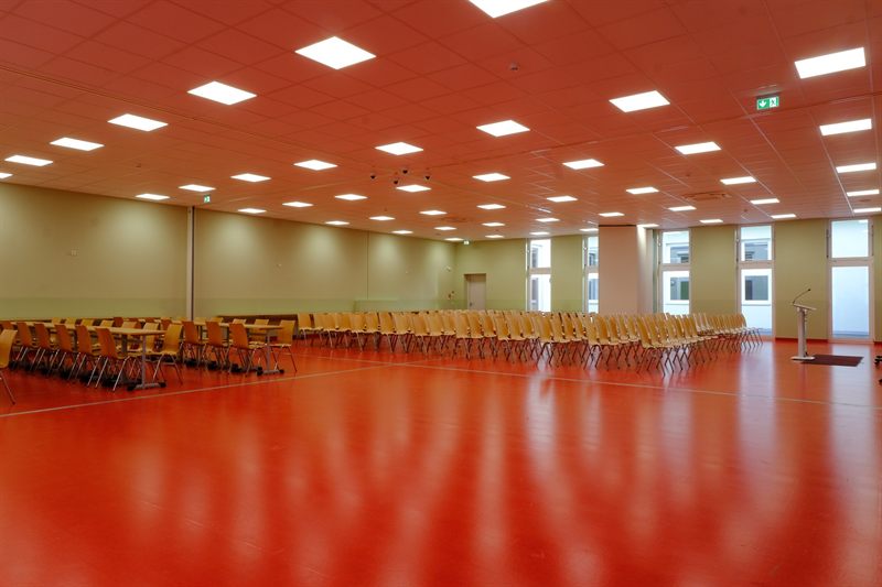 Assembly hall, undivided, with seating for an event